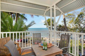 The Beach Shack 3BR Waterfront Resort, Own WIFI